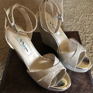 Nina high wedge dress shoe